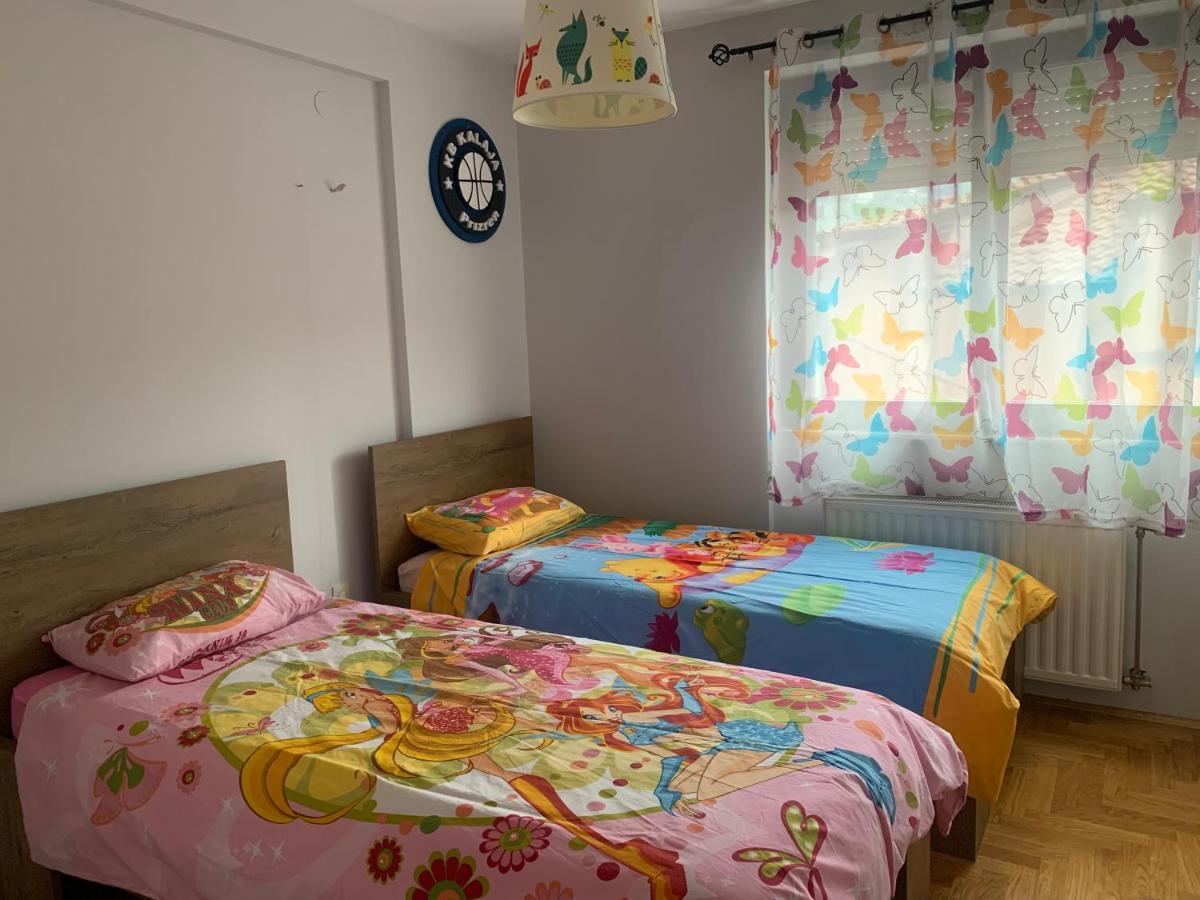 Cozy City Center Apartment プリズレン エクステリア 写真